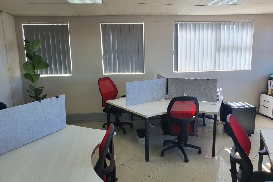 To Let commercial Property for Rent in Newton Park Eastern Cape